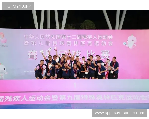 湘潭队足球奋勇拼搏再创辉煌激励青年传承体育精神